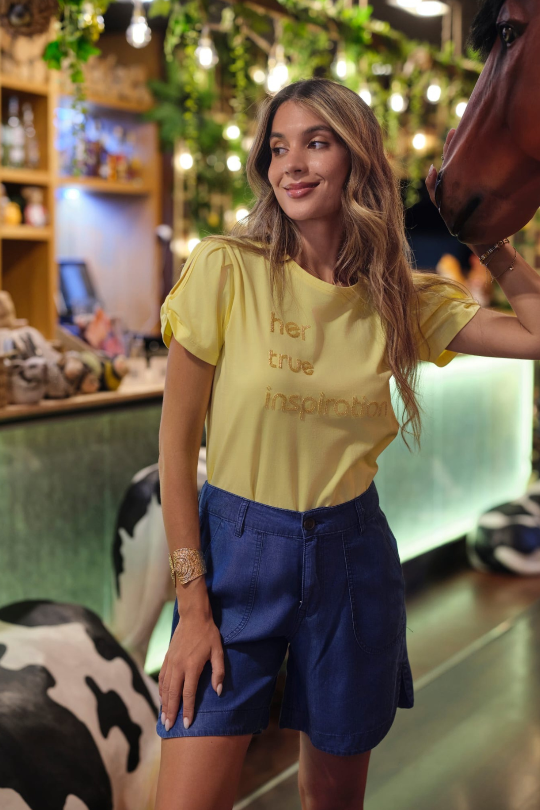 T-shirt com missangas